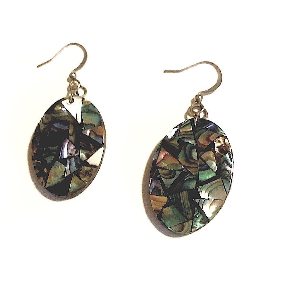 𝅺vtg Abalone Shell & Resin Oval Shaped Earrings 2”